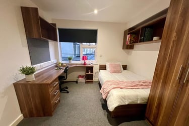 8 bed flat, 2-4 Plymbridge Lane (7), Crownhill, Plymouth, PL68DE - Image 6